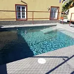 Tapias, Casa Don Juan *